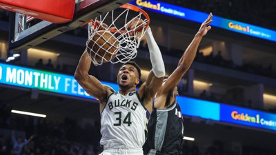 Milwaukee Bucks Sacramento Kings'i Giannis'in 46 sayısıyla devirdi