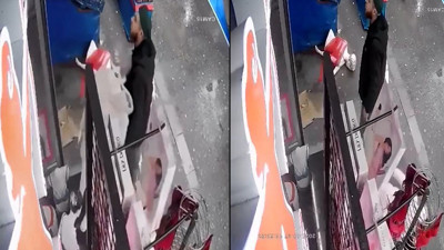 Fatih'teki iç giyim mağazasının mankenlerine saldırı