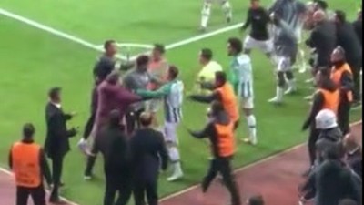 Sehic'in 'Icardi selamı' Muslera'yı çılgına çevirdi, ikili sahada birbirine girdi