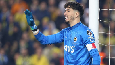 File bekçisi Altay Bayındır, Fenerbahçe ile 4 sezonluk anlaşmaya vardı