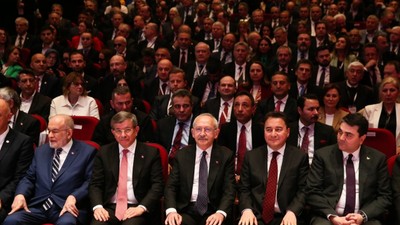 İkinci Yüzyılın İktisat Kongresi'nde dikkat çeken olay! Millet İttifakı ortaklarından İYİ Parti Genel Başkanı Meral Akşener gitmemeyi tercih etti