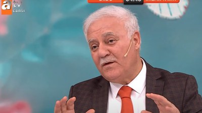 Nihat Hatipoğlu'na sorulan özel hayat sorusu programa damga vurdu: Bunun günahı ona mı yazılır bana mı hocam?