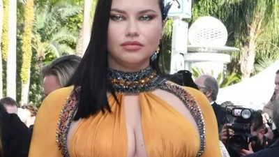 Doğum kilolarından kurtulan Adriana Lima, son haliyle görenleri büyüledi