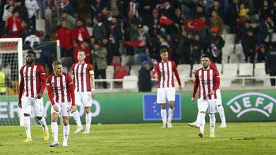 UEFA F.Bahçe Trabzon ve Sivas'a cezayı kesti