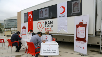 Kızılay 'Önemli çağrı' notuyla duyurdu: Kan stoklarımız asgari seviyenin altında