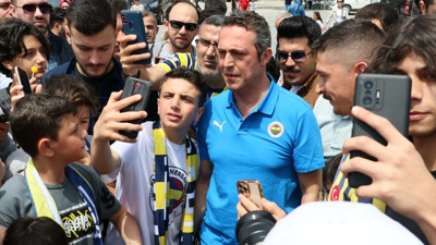 Hatay’da bulunan depremzede çocukları ziyaret eden Fenerbahçe Başkanı Ali Koç'tan tepki çeken çıkış