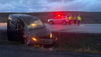 CHP Sivas Milletvekili Ulaş Karasu, Yozgat’ta kaza geçirdi