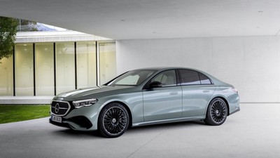 Mercedes-Benz, e-segmentte mücadele eden E-Serisi modelinin yeni neslini tanıttı