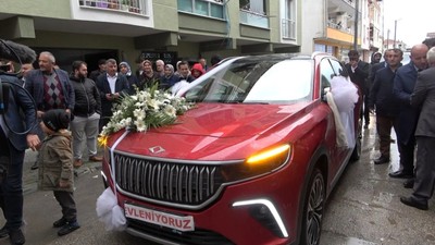 Türkiye’nin ilk yerli ve mili aracı ilk kez düğün aracı oldu