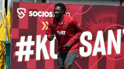 Galatasaray'da Gomis krizi nasıl çözüldü? Erden Timur anlattı