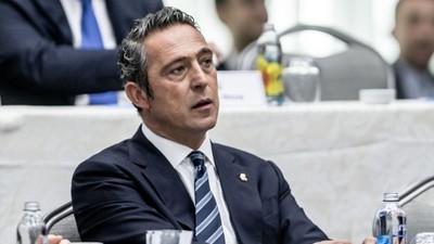 Fenerbahçe Divan Kurulu toplantısında konuşan Ali Koç: İlahi adalete inanmıyorum