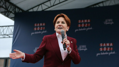 Şanlıurfa'da vatandaşlarla buluşan İYİ Parti Genel Başkanı Meral Akşener: Sosyal devlet olmak görevdir!