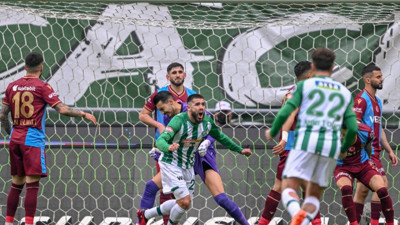 Trabzonspor Konya'da öne geçti ama yenildi!