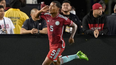 Beşiktaş Josef'in yerini dolduruyor! Wilmar Barrios sürprizi...