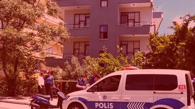 Gardırobun içinden vahşet çıktı! Tüyler ürperten olay komşuların ihbarıyla çözüldü! 70 yaşındaki kadının...