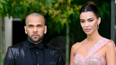 Cinsel saldırıyla suçlanan Dani Alves'in tutukluluğu devam edecek