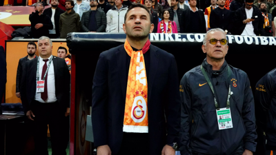 Galatasaray'da sol bek operasyonu! Okan Buruk 2 isimle ilgili kararını verdi