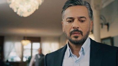 Emre Altuğ'un acı günü! Babası vefat etti