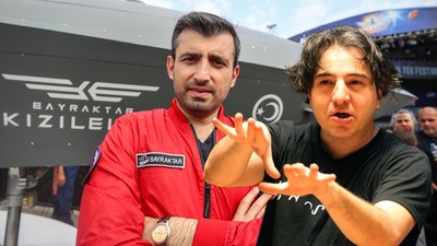 Fazıl Say 'Ay'a sert iniş' projesiyle alay etti, Selçuk Bayraktar'dan yanıt gecikmedi: Tavsiyem atıp tutmak yerine öğrenmeniz