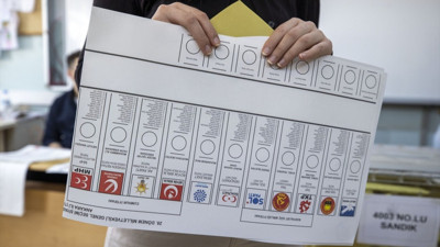 Cumhurbaşkanlığı seçiminde adaylar yeterli oy sayısına ulaşamadı! YSK ikinci tura karar verdi! İkinci tur seçimleri ne zaman olacak? Süreç nasıl işleyecek?