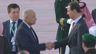 12 yıl sonra bir ilk! Esad kritik zirve için Suudi Arabistan'da