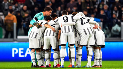 10 puanı silinen Juventus Empoli'ye farklı yenildi