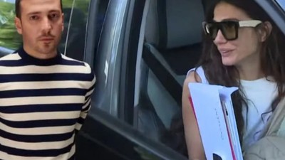 Oğuzhan Koç ile boşanan Demet Özdemir hakkında şok iddia! "Oğuzhan'ı parmağında oynatıyor"