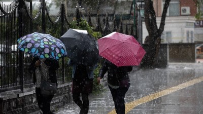 Meteoroloji Genel Müdürlüğü uyardı: Ani su baskını ve yıldırım riskine dikkat!