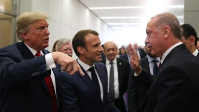SON DAKİKA! Emmanuel Macron ve Donald Trump Cumhurbaşkanı Erdoğan'ı tebrik etti! Macron'dan Türkçe paylaşım