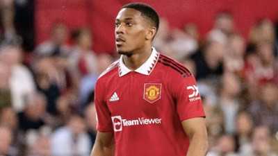 Manchester United'da sakatlanan Martial kupa finalinde oynayamayacak