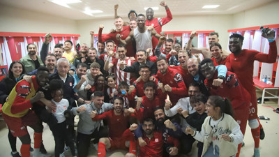 Sivasspor 4 maç sonra kazandı ligde kalmayı garantiledi