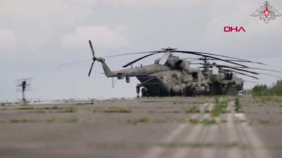 Rusya Ukrayna mevzilerini Ka-52 saldırı helikopteriyle vurdu! Görüntüler dünya basınında olay oldu