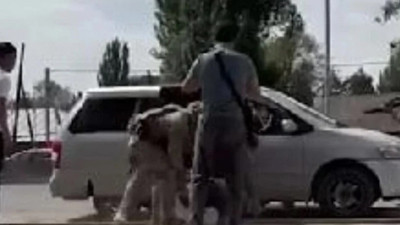 Son dakika! Kırgızistan'da darbe girişimi: 110 asker ve diplomat gözaltında