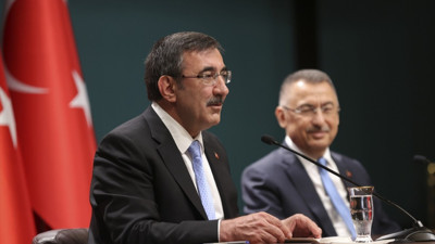 Son dakika: Külliye'de devir teslim, Fuat Oktay görevi Cevdet Yılmaz'a devretti