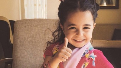 Çocuk yıldız Beren Gökyıldız büyüdü! Gören bir daha baktı, mezuniyet için seçtiği elbise olay oldu
