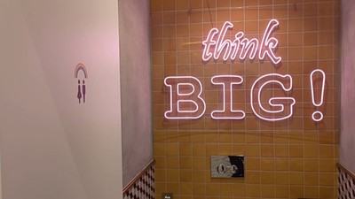 İstanbul Şişli'de bulunan Kanyon AVM'de LGBT'lilere özel tuvalet yapıldığı iddiası! "Yoğunluk anlarında kullanılması amacıyla tasarlandı"