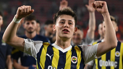 Arda Güler Fenerbahçe'den ayrılıyor mu? Arda Güler'in annesi Serap Güler olay paylaşım