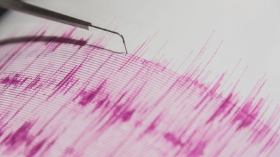 SON DAKİKA! Van'da korkutan deprem! AFAD Van depreminin büyüklüğünü açıkladı