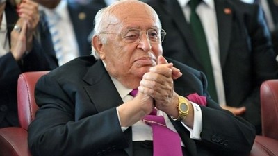9. Cumhurbaşkanı Süleyman Demirel mezarı başında anıldı