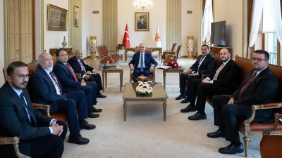 TBMM Başkanı Kurtulmuş, eski Malezya Başbakanı Mahathir Muhammed'i kabul etti