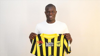 N'Golo Kante Al-Ittihad'a imza attı