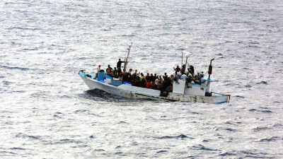 Son dakika! Sığınmacı teknesi battı: 38 kişi boğularak can verdi