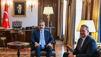 Dışişleri Bakanı Hakan Fidan ABD'den 11 yıl sonra intikam aldı! Cumhurbaşkanı Erdoğan ile Obama'nın görüşmesi skandal fotoğrafla servis edilmişti