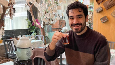 Barcelona'dan İlkay Gündoğan eşliğinde Türk kahvaltısı paylaşımı