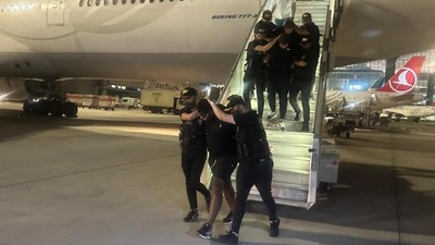 Kırmızı bültenle aranan uyuşturucu baronları Türkiye'de yakalandı! Operasyonun ayrıntıları ortaya çıktı