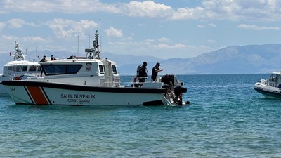 Van Gölü'nde akıntıya kapılan 2 arkadaş boğuldu