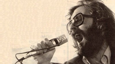 Cem Karaca'nın hayatı film oluyor! Başrol İsmail Hacıoğlu'nun