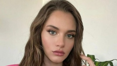 Seda Sayan'ın oğlu Oğulcan Engin'le olan birlikteliğini sonlandıran Miray Daner yeni aşkıyla teknede görüntülendi!