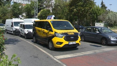 İBB'nin engelsiz ve aile konseptli 402 yeni taksisi yolcularını taşıyor