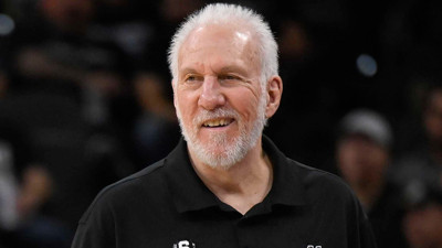 San Antonio Spurs efsane koç Popovich ile devam dedi